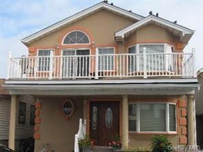 84 Nebraska St, Long Beach, NY 11561