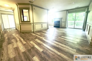 76 Farnham Square Unit 276, Parlin, NJ 08859