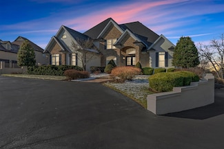 1605 Mcclintock Ct, Bowling Green, KY 42103