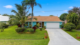 2360 SE Bordeaux Ct, Port Saint Lucie, FL 34952