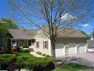 501 Lexington St Unit 41, Waltham, MA 02452