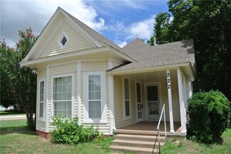 222 W Monroe St, Crescent, OK 73028