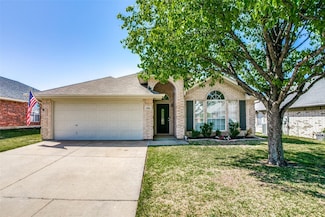 3704 Staghorn Cir N, Fort Worth, TX 76137