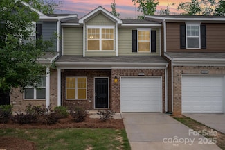 9203 Grand Valley Dr, Charlotte, NC 28213