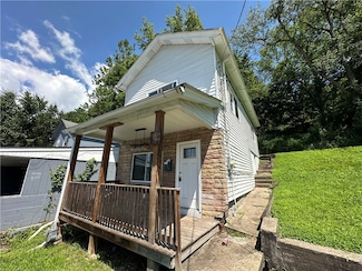725 Valley St, Oakmont, PA 15139