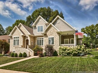 1204 W Armory St, Champaign, IL 61821
