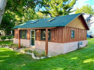 2232 N Birchwood Access Rd, Cheboygan, MI 49721