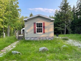 141 Frost Mill Rd, Mariaville, ME 04605