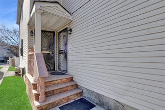 111-66 166th Street 166th Street Jamaica Ny 11433, Jamaica Hills, NY 11433