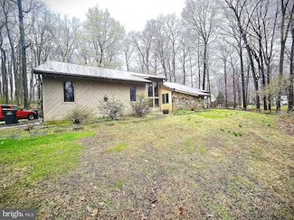 1472 Washington Ln, West Chester, PA 19382