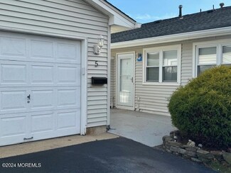 5 Kathy Ct Unit 6203, Brick, NJ 08724