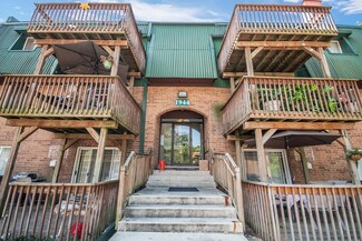 1944 Tall Oaks Dr Unit 3A, Aurora, IL 60505