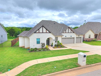 2500 N Rumble Ln, Edmond, OK 73034