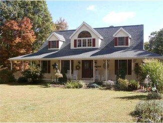 1466 Williamsville Rd, Barre, MA 01005