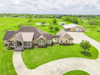 16241 Cowan Rd, Santa Fe, TX 77517
