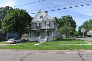 79 Maple Ave, Lyndonville, NY 14098