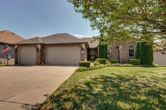 904 Welch St, Nixa, MO 65714