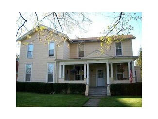 516 N Academy St, Medina, NY 14103