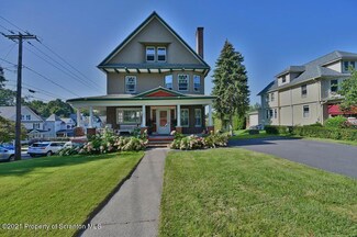 1020 Sunset St, Scranton, PA 18509