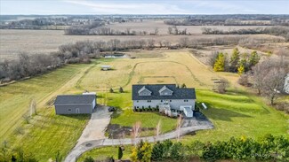 10505 Coyne Station Rd, Huntley, IL 60142