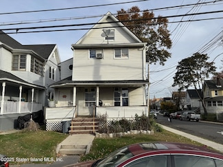 121 Harrison Ave, Staten Island, NY 10302