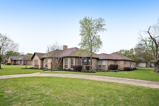 100 Brandon Ln, Forney, TX 75126