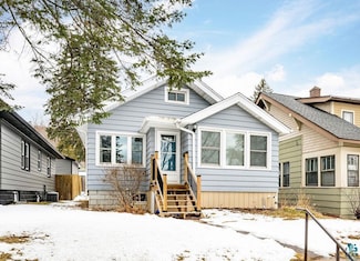 4127 W 8th St, Duluth, MN 55807
