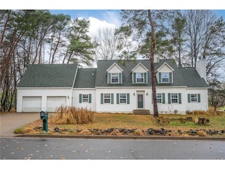 227 Donatelle St, Amery, WI 54001