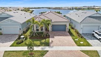 10390 Northbrook Cir, Palm Beach Gardens, FL 33412