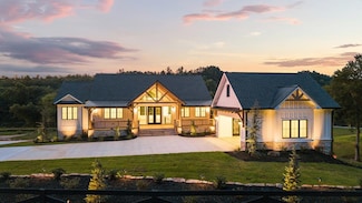 1769 Grassy Creek Rd, Copperhill, TN 37317