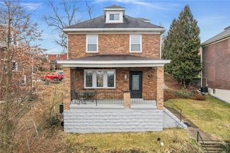 210 E Willock Rd, Pittsburgh, PA 15227