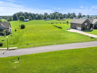 136A Wind Wood Dr, Portland, TN 37148