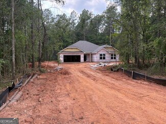 668 Eagle Heights Dr, Maysville, GA 30558