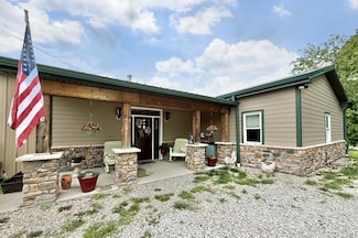 6447 Dry Ridge Rd, Cameron, WV 26033