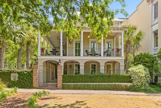 121 W Shipyard Rd, Mount Pleasant, SC 29464