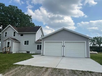 2507 N Lincoln Rd, Rosebush, MI 48878