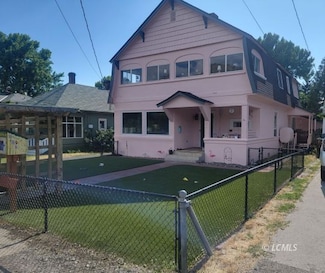 250 S F St, Lakeview, OR 97630