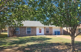 2117 N 11th St, McAlester, OK 74501