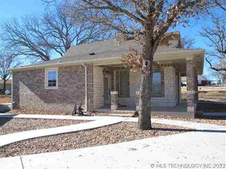 338 Hampton Rd, Ardmore, OK 73401