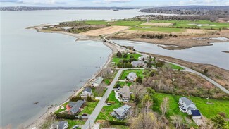 71 Driftwood Dr, Tiverton, RI 02878