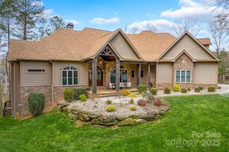 135 Frostcliff Ln, Mooresville, NC 28117
