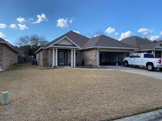 107 Creekside Manor, Hattiesburg, MS 39402