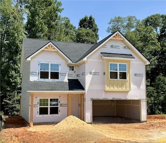 259 Meadowlark Dr, Smiths Station, AL 36877