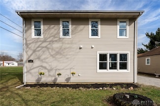 1708 Lincoln Rd, Medway, OH 45341