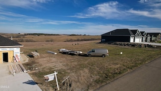 8511 Norman Place, Bismarck, ND 58503