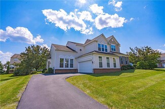 5234 High Vista Dr, Orefield, PA 18069