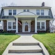 114 E Pokagon St, South Bend, IN 46617