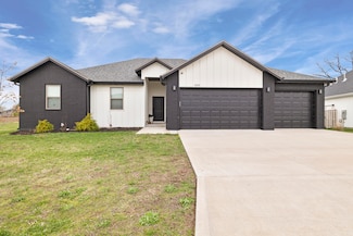 4259 Rome Ave, Ozark, MO 65721