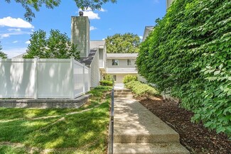 195 Lake St Unit 13, East Weymouth, MA 02189