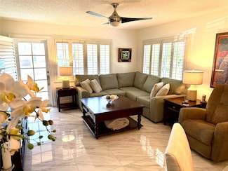 1940 NE 2nd Ave Unit 115J, Wilton Manors, FL 33305